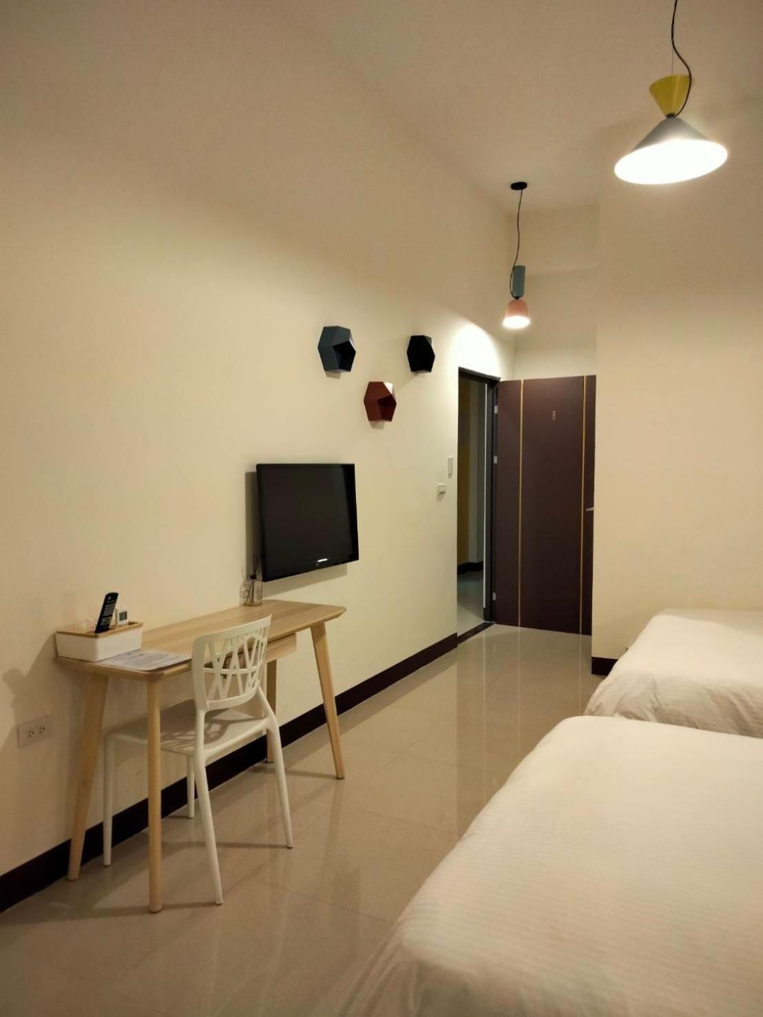 910 Hostel Yuli Exterior photo