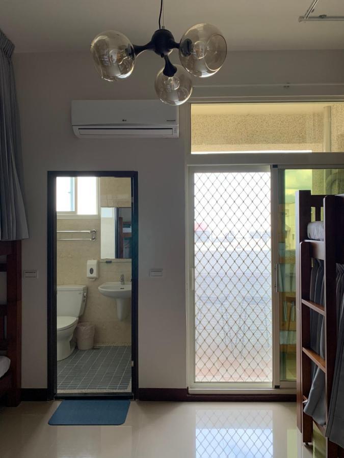 910 Hostel Yuli Exterior photo